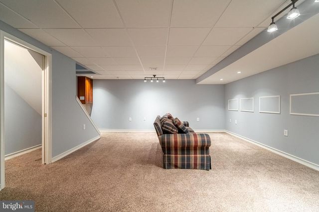 2 CHRISTINE DR, Wrightsville, PA 17368