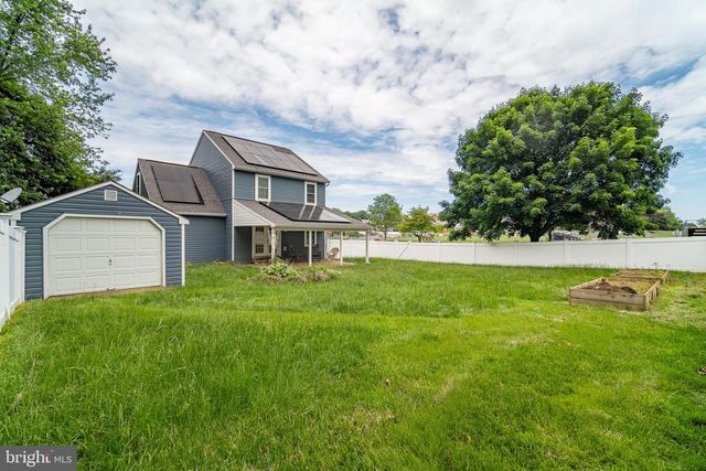 2 CHRISTINE DR, Wrightsville, PA 17368