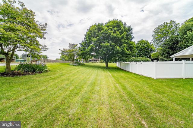 2 CHRISTINE DR, Wrightsville, PA 17368