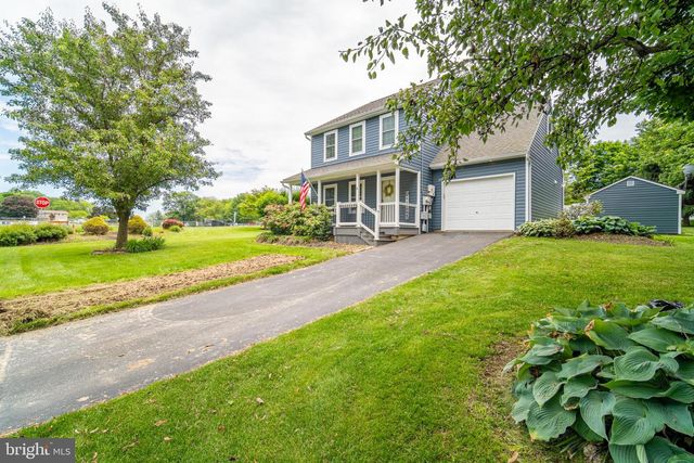 2 CHRISTINE DR, Wrightsville, PA 17368