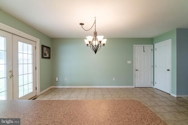 2 CHRISTINE DR, Wrightsville, PA 17368
