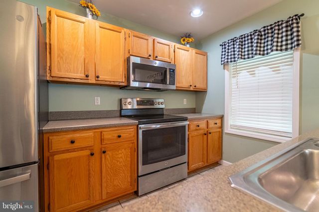 2 CHRISTINE DR, Wrightsville, PA 17368