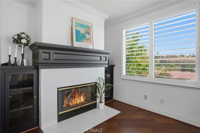 24813 Calle Cedro, Calabasas, CA 91302