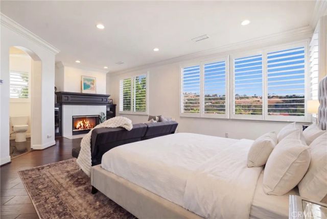 24813 Calle Cedro, Calabasas, CA 91302