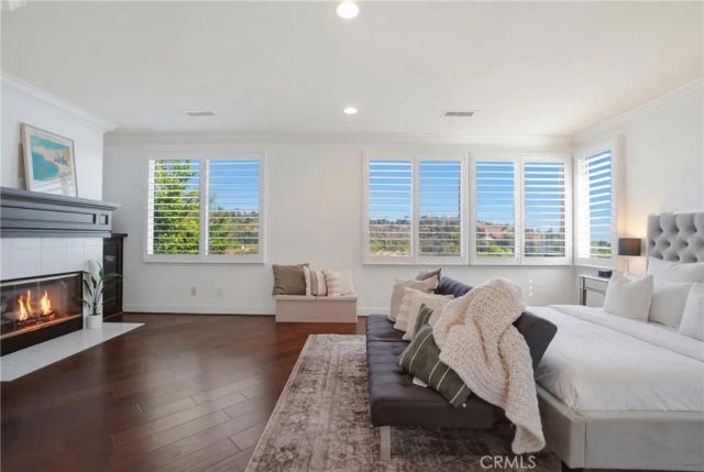 24813 Calle Cedro, Calabasas, CA 91302