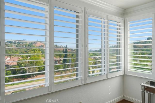 24813 Calle Cedro, Calabasas, CA 91302