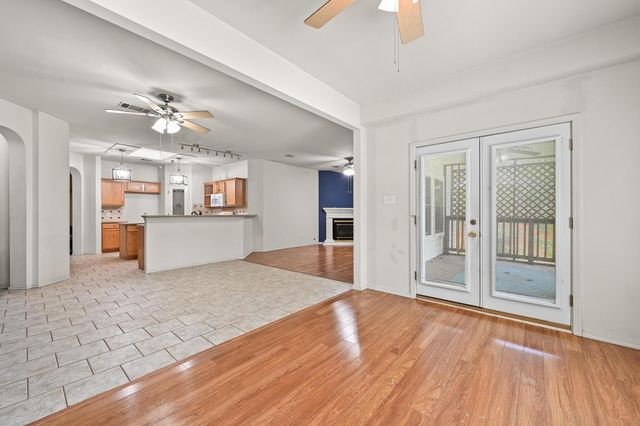 4624 Chesney Ridge DR, Austin, TX 78749