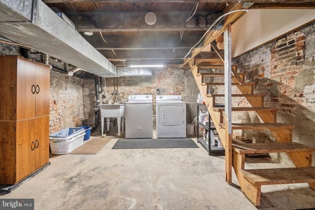 2040 ORLEANS ST, Baltimore, MD 21231