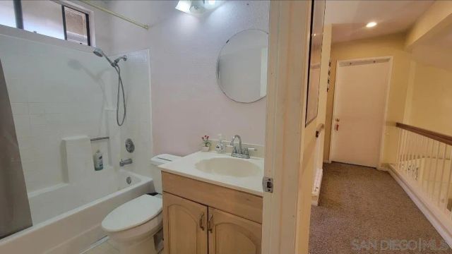 2317 Sherwood Dr, Lemon Grove, CA 91945