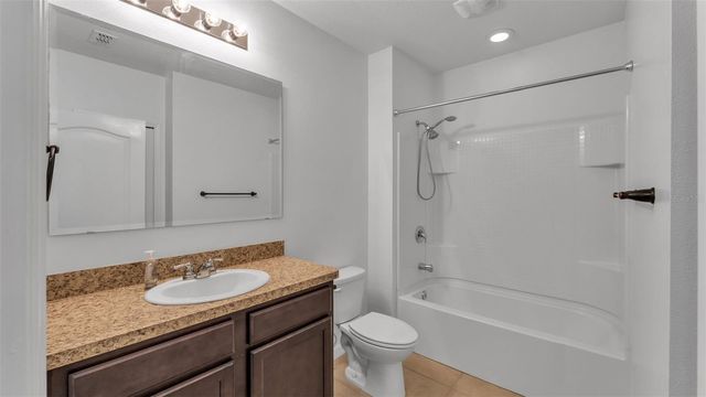 2162 BLUE HIGHLANDS DRIVE, Lakeland, FL 33811