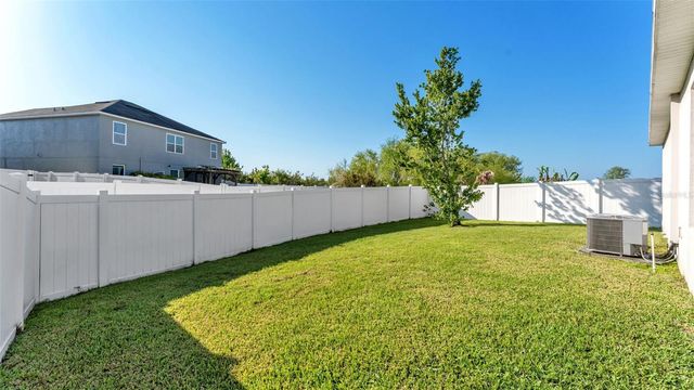 2162 BLUE HIGHLANDS DRIVE, Lakeland, FL 33811