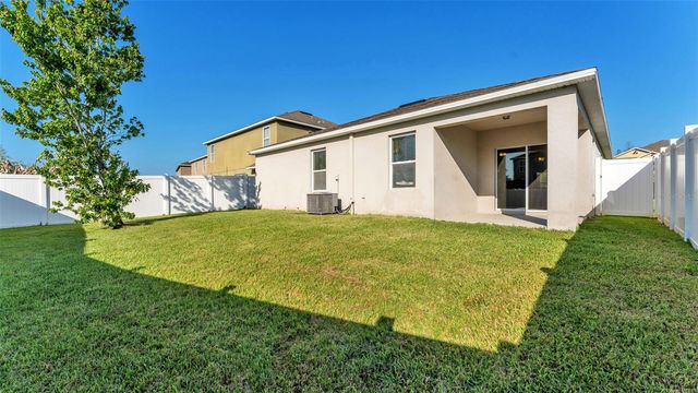 2162 BLUE HIGHLANDS DRIVE, Lakeland, FL 33811