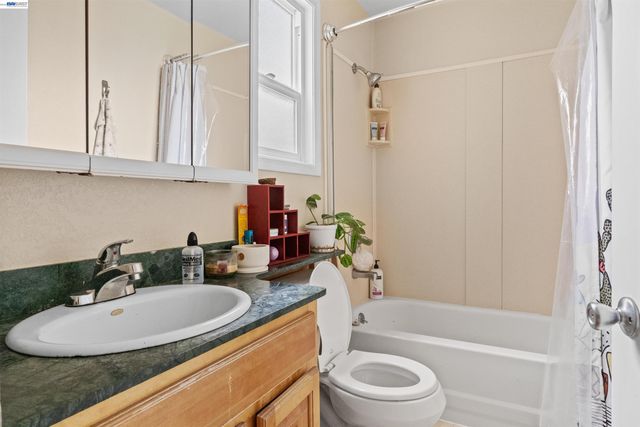 1523 Lincoln Ave, Alameda, CA 94501