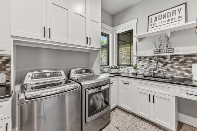 150 Autumn Way, Huntsville, TX 77320