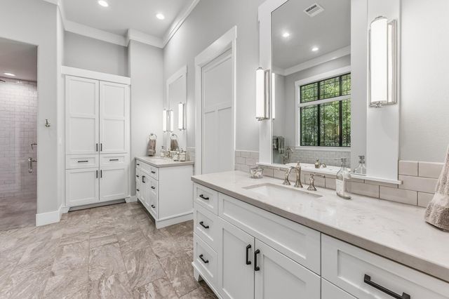 150 Autumn Way, Huntsville, TX 77320