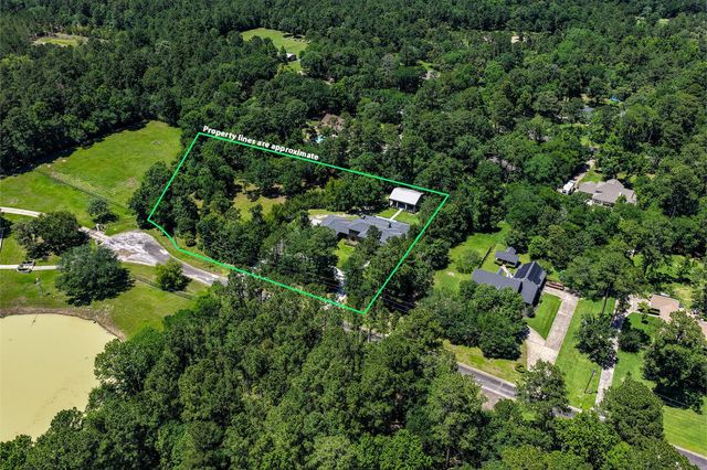 150 Autumn Way, Huntsville, TX 77320