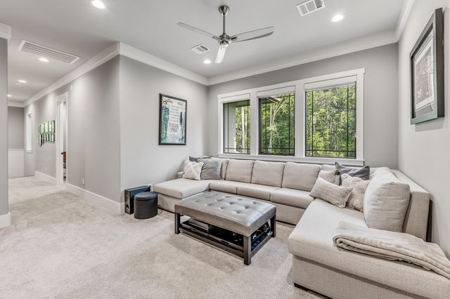 150 Autumn Way, Huntsville, TX 77320