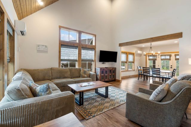 133 Carefree Lane 11, Kimberling City, MO 65686
