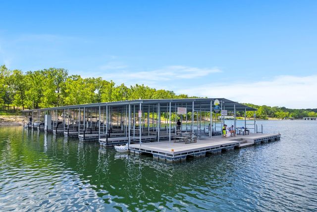 133 Carefree Lane 11, Kimberling City, MO 65686