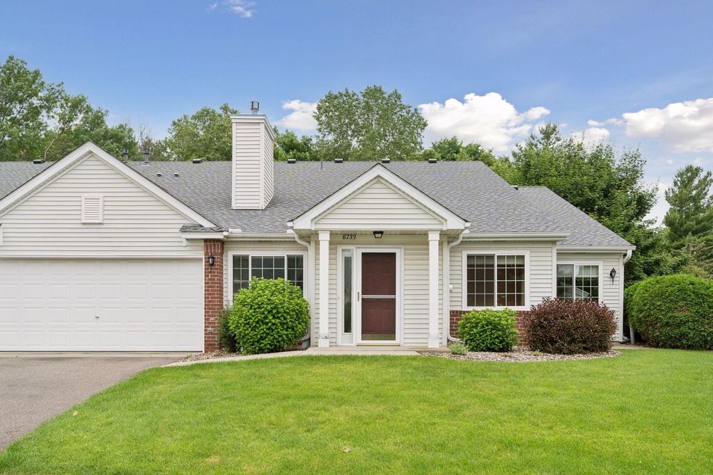 8733 Baxter Way 47, Inver Grove Heights, MN 55076