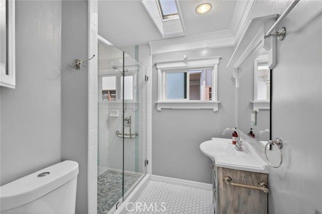 1041 Avenue D, Redondo Beach, CA 90277