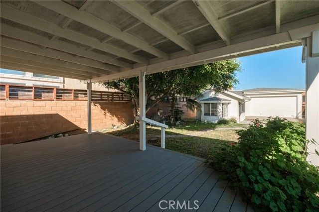 1041 Avenue D, Redondo Beach, CA 90277