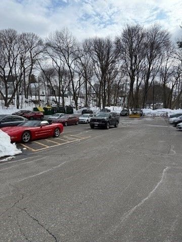 27 Arlington Road 2, Woburn, MA 01801