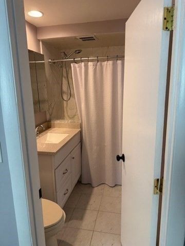 27 Arlington Road 2, Woburn, MA 01801