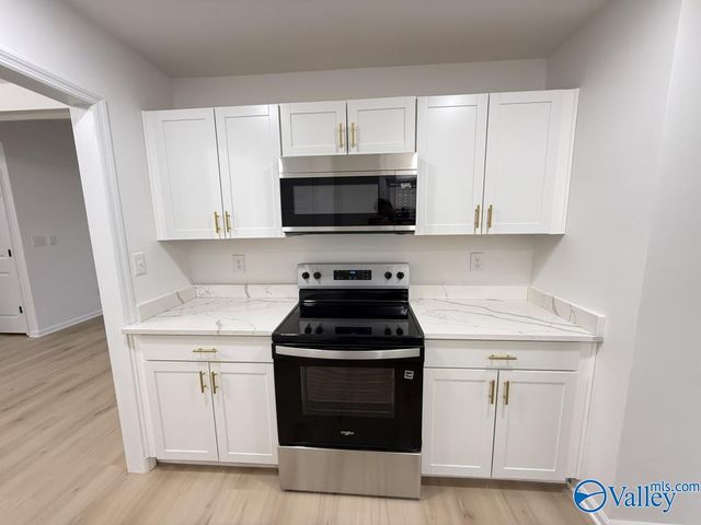 119 Molly Bette Drive, Huntsville, AL 35811