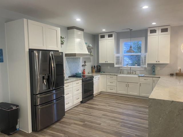 2127 Lexington Circle, Little River, SC 29566