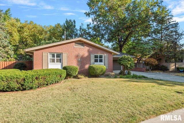 38 Lambert Lane, Springfield, IL 62704