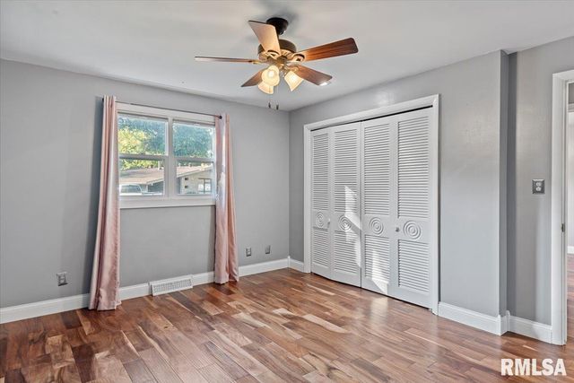 38 Lambert Lane, Springfield, IL 62704