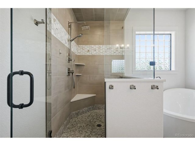 900 Berthoud Peak Dr, Berthoud, CO 80513