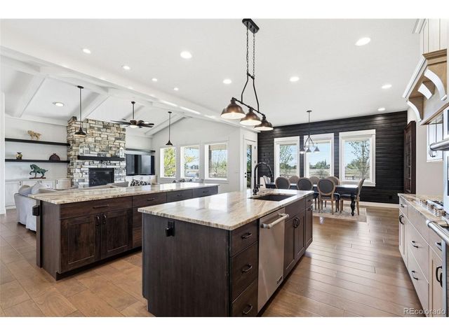 900 Berthoud Peak Dr, Berthoud, CO 80513