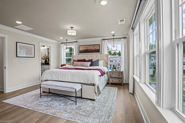 1300 Hammond Drive, Mebane, NC 27302