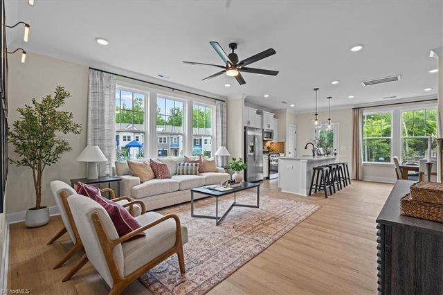 1300 Hammond Drive, Mebane, NC 27302