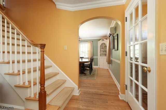 303 E Webster Ave, Roselle Park Boro, NJ 07204