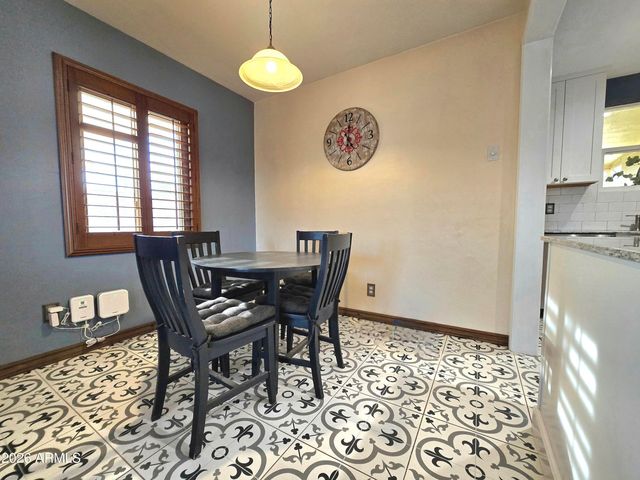 1306 W CLARENDON Avenue, Phoenix, AZ 85013