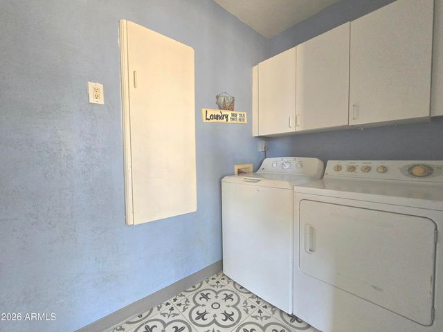 1306 W CLARENDON Avenue, Phoenix, AZ 85013