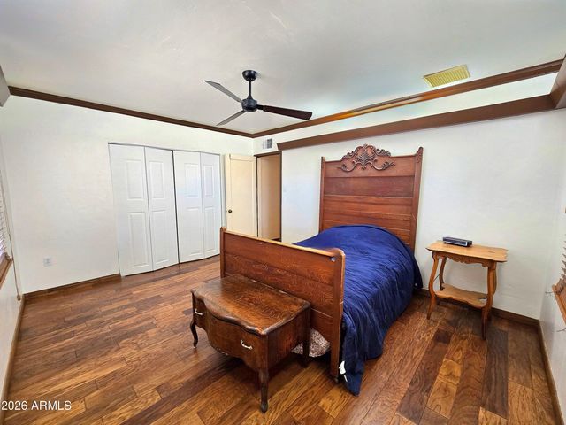 1306 W CLARENDON Avenue, Phoenix, AZ 85013