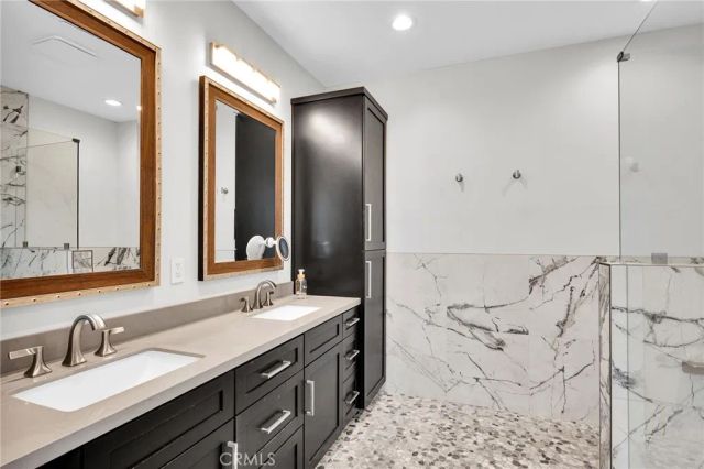 1776 Cable Street, San Diego, CA 92107