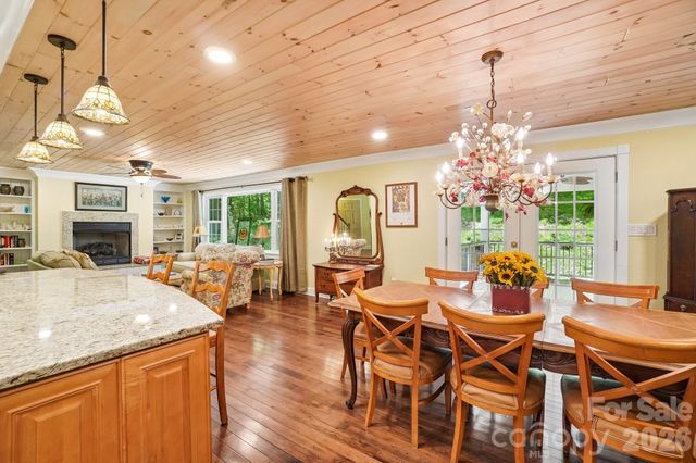 671 Trillium Lane, Mars Hill, NC 28754
