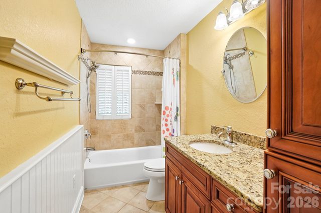 671 Trillium Lane, Mars Hill, NC 28754
