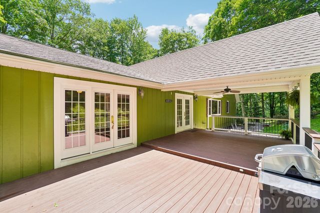 671 Trillium Lane, Mars Hill, NC 28754
