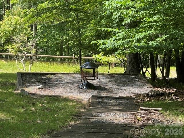 671 Trillium Lane, Mars Hill, NC 28754