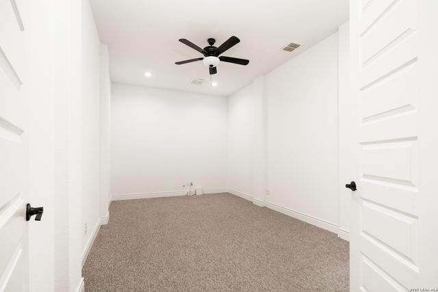 9015 Raven Pointe, San Antonio, TX 78255