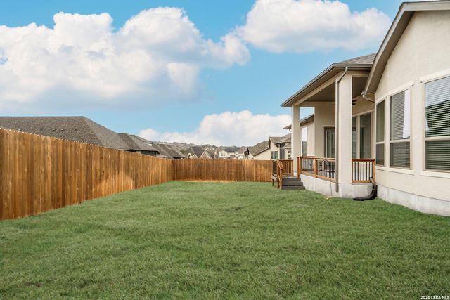 9015 Raven Pointe, San Antonio, TX 78255