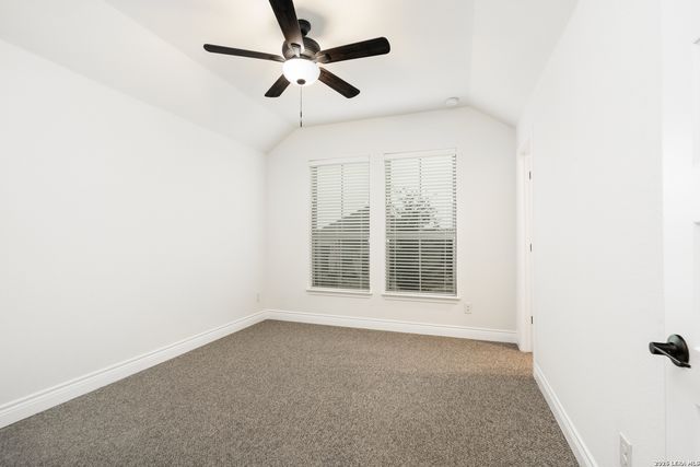 9015 Raven Pointe, San Antonio, TX 78255