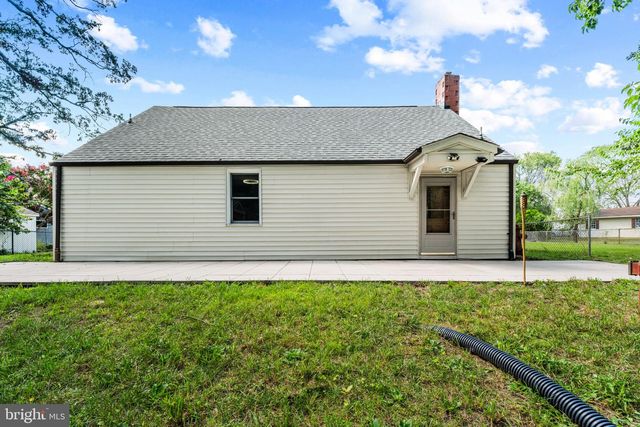 1342 EDNA RD, Pasadena, MD 21122
