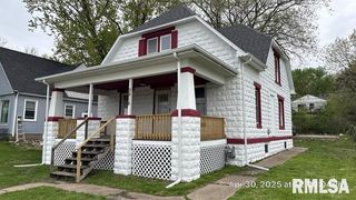 3915 11TH Street, Rock Island, IL 61201